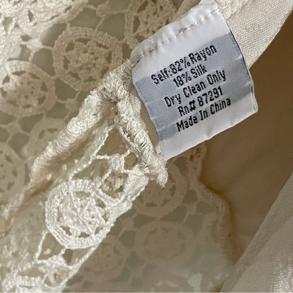 Johnny Was 4LoveandLiberty Crochet Velvet Ivory Kimono Cardigan Size Small - Picture 5 of 12